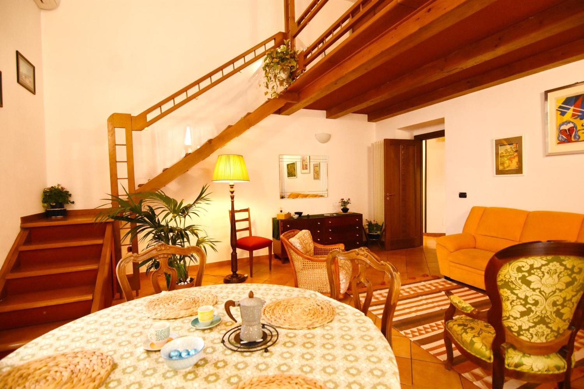 La Casa Della Sibilla * Napoli